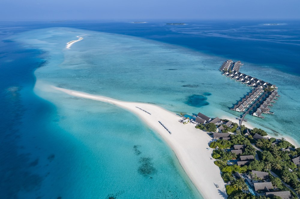 Sunset Beach Villa with Pool at Four Seasons Resort Maldives at Kuda Huraa thumbnail 6